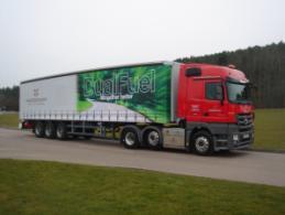 Dual Fuel Vehicles Dual Fuel is a combustion technology that simultaneously burns two fuels - natural gas or biomethane and diesel.