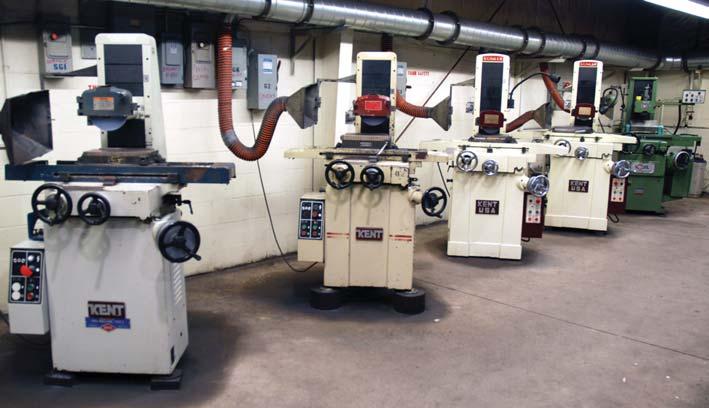 CHEVALIER FSG1640AD 16 x40 Hydraulic Surface Grinder, Coolant, Filtration, 5 HP, sn G4874005