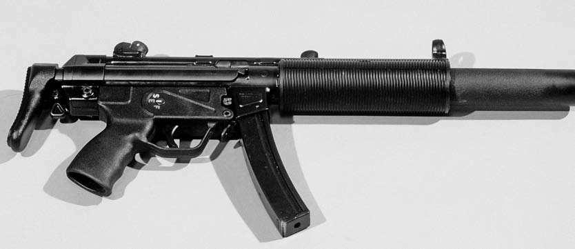 2. Submachine Guns to the bore axis would be obscured by the front sight hood. This is a problem with other weapons, including the U.S. M16 and the Russian AK series.