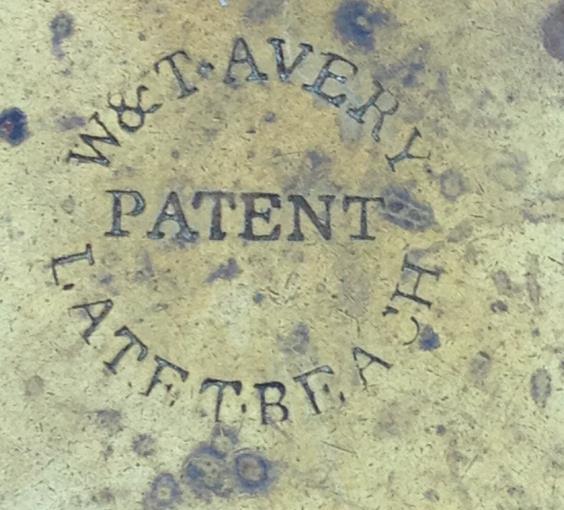 Scale Pan Logo Stamps W & T AVERY PATENT LATE T BEACH Generally found together with boxes with labels which include LATE T BEACH reference Avery trademark.