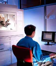 with spectrometers, TGA, DSC, X-Ray diffractometer Temperature or corrosion testing machines Bearings analysis centre The teams working in our bearing analysis centre facilitate the expansion of SKF