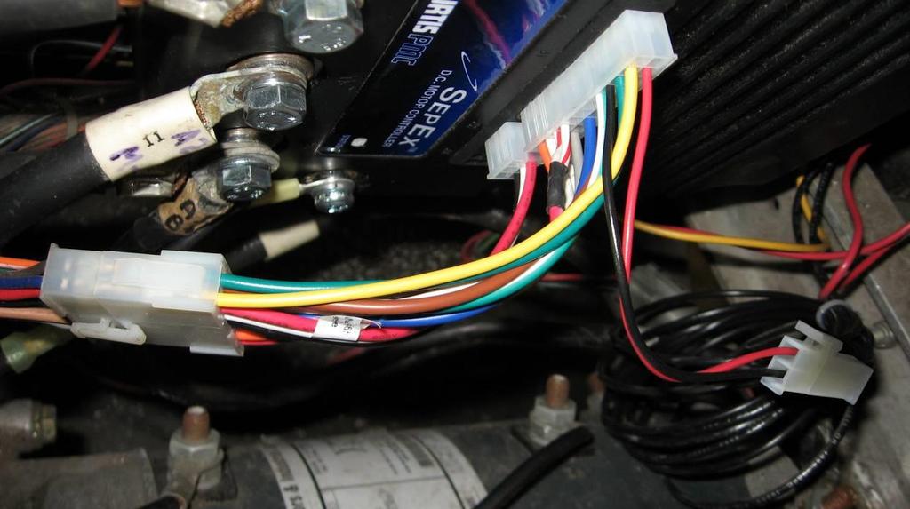 Connect the red wire with a ring terminal coming from the Walkaway relay, to the contactor on the battery side where the red wire is already connected. (Figure 25). 15.