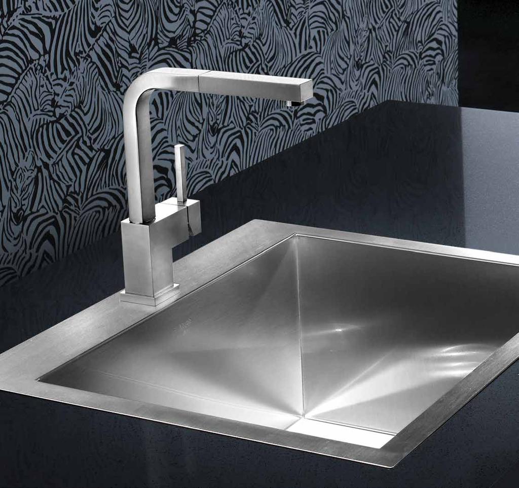 BLANCO Faucets Faucet: BLANCO SILHOUETTE, Pull-out, Stainless Steel : BLANCO PRECISION MicroEdge SINGLE LE, Stainless Steel Blanco silhouette Finish Pull-out 160 swivel for optimal range of motion