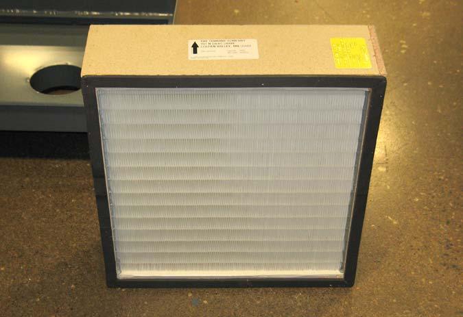 Replace the HEPA filter if filter or filter seals are damaged. 1.