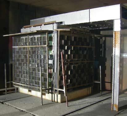 PROTECTION AGAINST INTERNAL ARC Internal arc test, performed in international accredited laboratories, shows that the metallic structure of the MINIVER/C switchboard is able to protect the personnel