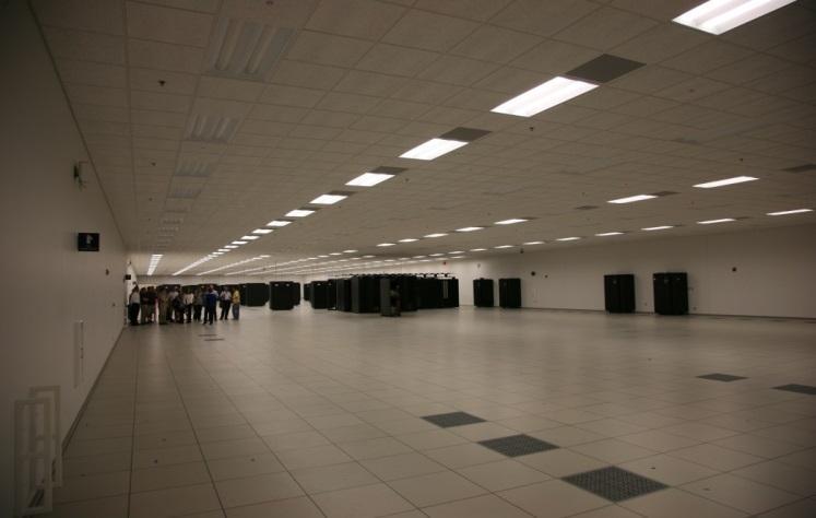 various types and sizes of data centers to: Optimize the solution according