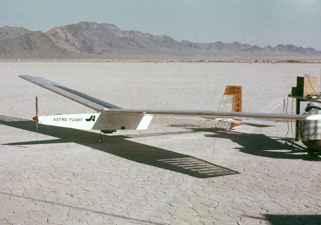 Sunrise II ready for its high altitude flight Sept 27, 1975 Sunrise II had a number of improvements over Sunrise I, these were higher efficiency solar panels now located on center wing sections only,