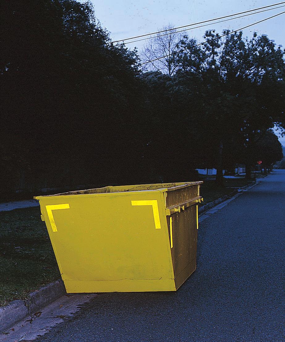 The responsible road authority may require the placement of flashing lights on the waste bin, in addition to the retroreflective tape: where a supplier fails to maintain the retroreflective tape;