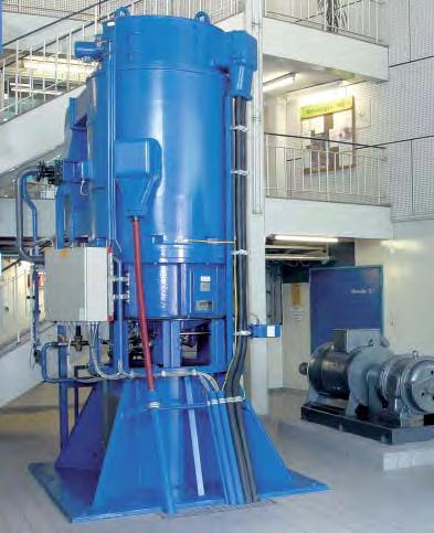 562 Electric motor (P = 600 kw, n = 990 rpm) with vertical water coupling type 866 SVTW as drive of a drinking water pump in a German waterworks.