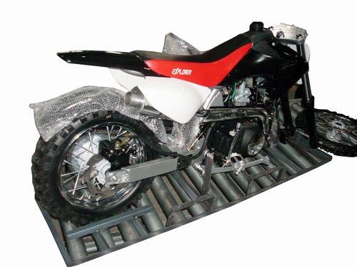 The motorcycle should be covered by a metal frame similar to the one shown to the right.
