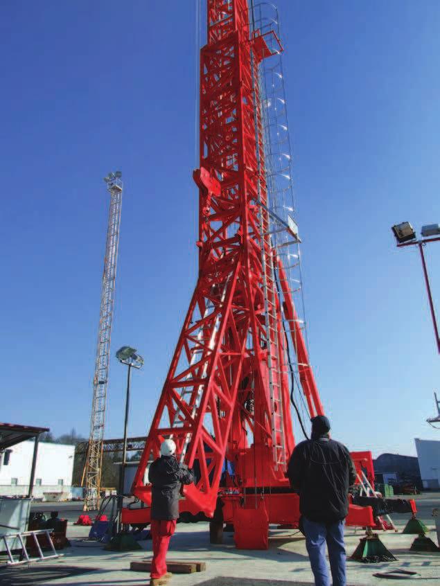 Features Cab Mast inserts Increase your working height by up to 15 m (9 ) with optional mast inserts.