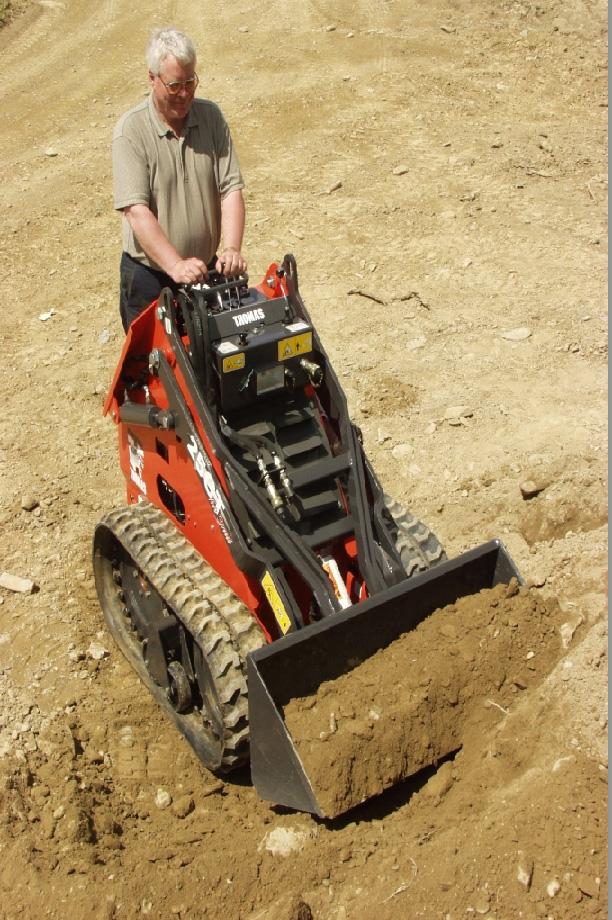 drive system. 557 lb(252 kg) Lift Capacity True digging performance Unlike most of its competitors the 25GT is not just a simple lift and carry machine.