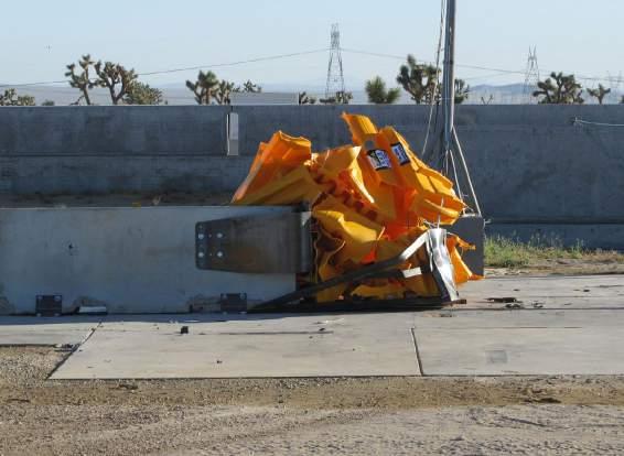 The complete crash cushion can be installed quickly, with as little as one pick up truck and two workers on compacted dirt, gravel, decomposed granite, asphalt or concrete.