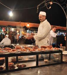 Virtuvės šokas Išpuikusiais europiečiais viešint Maroke galima pasijusti ne tik dėl šalyje vyraujančio skurdo, bet ir dėl pačių kasdieniškiausių vietinių įpročių, požiūrio ir tvarkos.