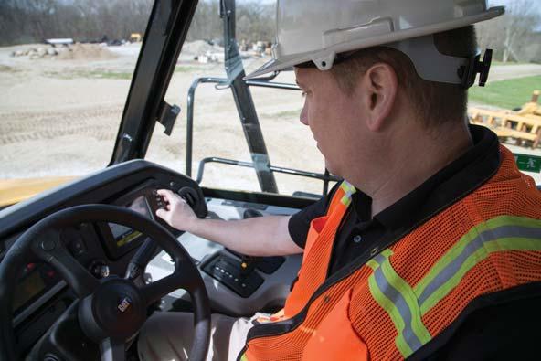 Cat CONNECT Technology Monitor, Manage, and Enhance Job Site Operations Cat CONNECT makes smart use of technology and services to improve your job site efficiency.