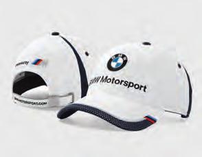Round-neck, 70s-inspired T-Shirt featuring a multicoloured print and the heritage BMW Motorsport logo. Finished with ribbed sleeves and collar. White.