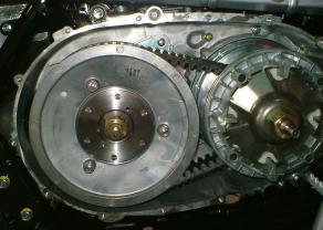 Drive face boss Driven pulley installation(by 2 screw) Press drive belt into pulley groove, and then pull the belt
