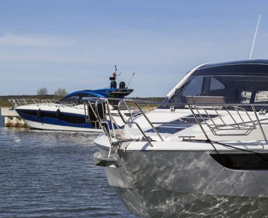 Established in 1982, Galeon is a privately held company, specializing in building motorboats as well as luxury motor yachts.