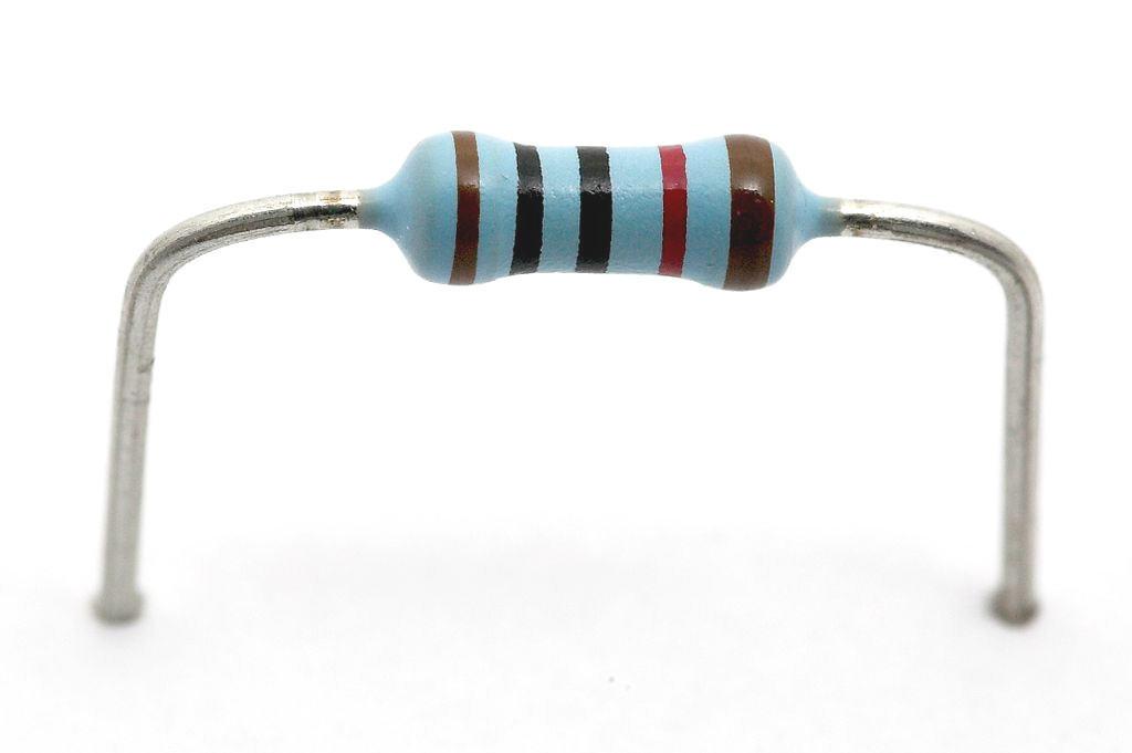 Problem 3: Power dissipation (4 points) Resistors come in lots of different shapes and sizes. Most resistors that we ll use in this course are through-hole resistors, pictured below left.