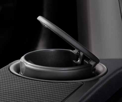 Interior Accessories Ashtray Cup (A) This convenient, self-contained ashtray cup fits snugly inside your cupholder.