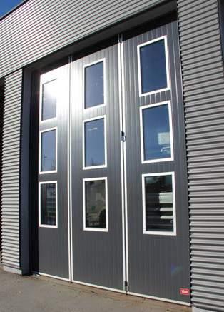 Ecolid 4 section folding door with three rowes