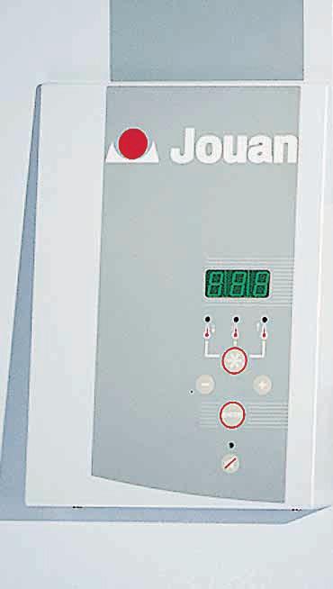 An optional alarm system consisting of a battery and a remote alarm socket gives the freezer status in case of a power cut.