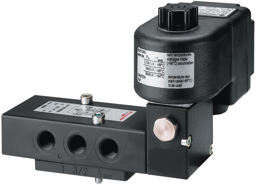 970 Namur /-, /- and /-Directional control valves Electromagnetic indirectly controlled soft seal spool valves G /4, /4 NPT NAMUR-interface For single and double operated actuators Exhaust air