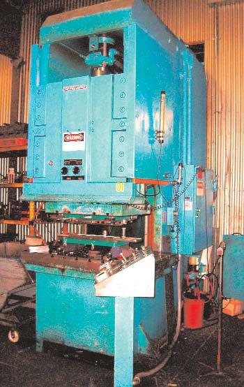 OBI & GAP FRAME PRESSES OBI & GAP FRAME PRESSES 2000 MINSTER Mdl. OBS-150 165-Ton, 9.84" stroke, 30 55 variable strokes per minute, 29.9" x 46" x 6-1/2" thick T-slotted bolster plate, 22.8" x 27.