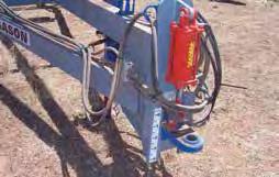 Hydraulic hitch height adjustment available on rigid pull models - refer to options.
