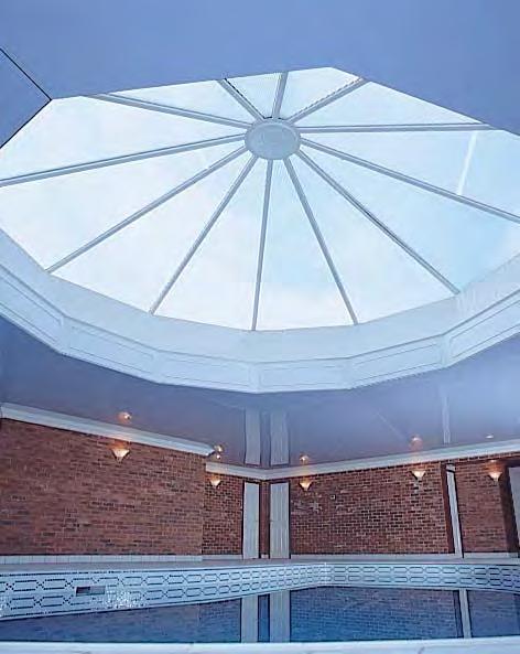 Exceptional strength and the lightweight nature of Marlon ST Longlife make it ideal for commercial locations in flat, curved and barrel vault formats.