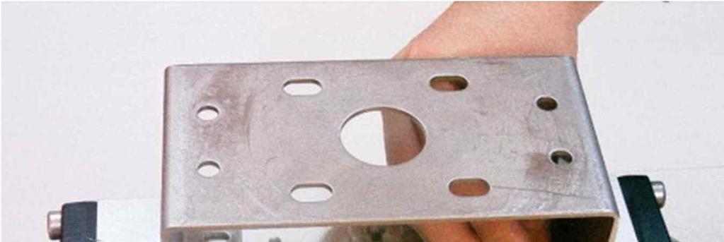 of corners or rough surfaces or residual electricity. HKC shall supply a NAMUR VDI/VDE standards bracket and a fixing stuff for mounting on actuator.