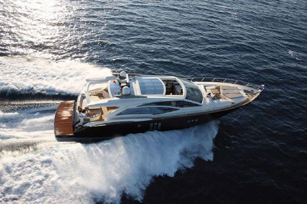 Note: Sports Yacht with only 215 hours, still under Manufacturer s warranty Prestige Yachts