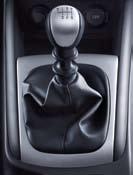 Automatic transmission A new, more ergonomically located gate shift allows more precise control of the i30cw s