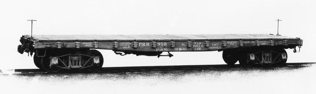 <Figure 11> Figure 11 is a builder s photograph of a Class FL flat car as delivered to the PRR