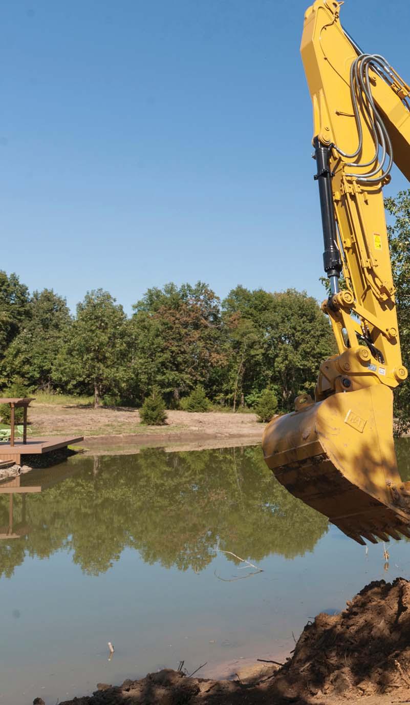 Introduction The new Cat 315F compact radius excavator features a C4.4 ACERT engine that meets U.S. EPA Tier 4 Final and EU Stage IV emission standards.