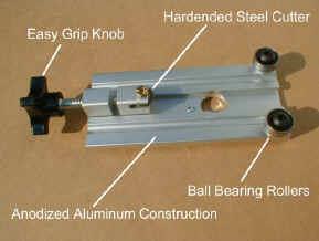 Ball bearing rollers make it easy to turn the filter using the contoured knob even with oily hands.