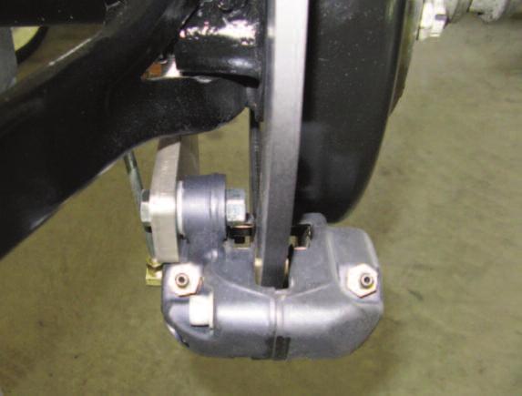 Use the lock washers provided on all four bolts. 3. Using the 3/8-24 x 1-1/4 Grade 8 bolts, install the brake calipers, making sure the brake disc is centered in the calipers.