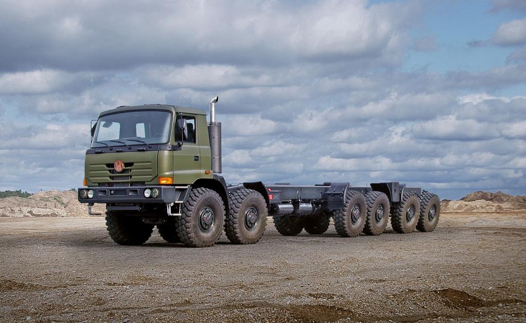 The TATRA T815-6MWR8T 12x12 special off-road chassis has ben designed to carry special superstructures in extreme terrain and climatic conditions - up to +50 deg C ambient temperatures.