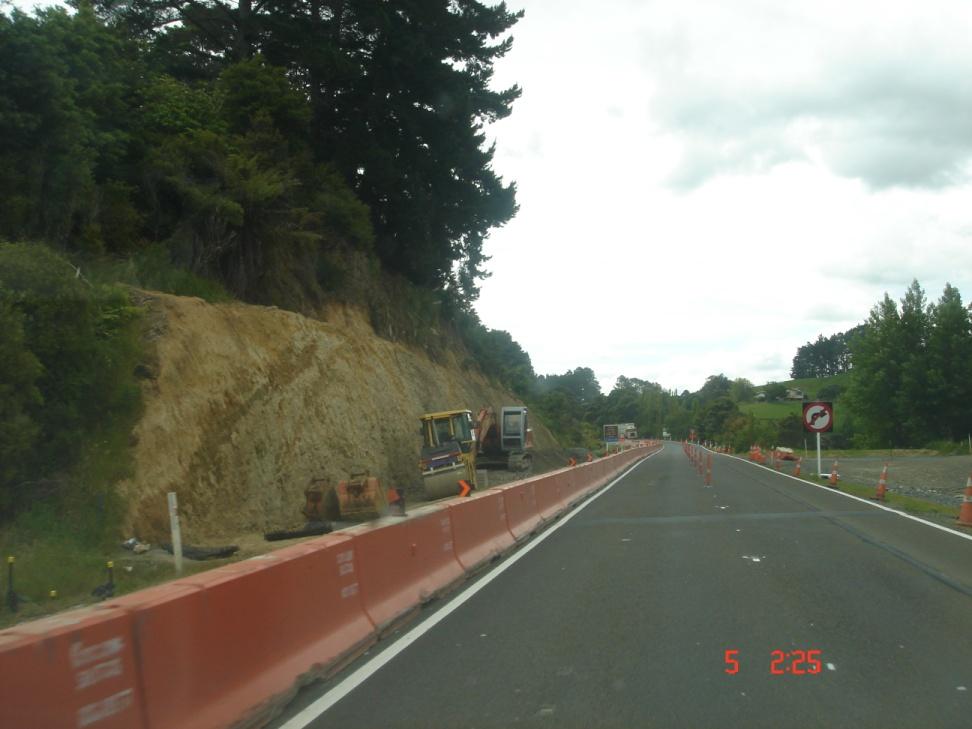 SH 1 NORTHERN GATEWAY PUHOI TUNNEL CONSTRUCTION