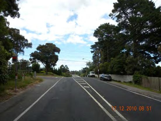 The posted speed limit on the road is 60km/h. Park Road carries approximately 5,620 vehicles per day 1. Heads Road Heads Road functions as a local road (under Manningham City Council control).
