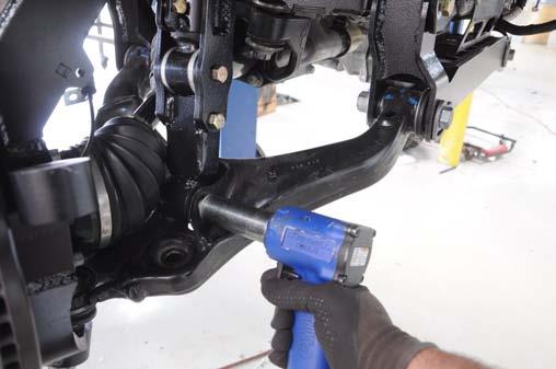 Install upper and lower skid plates using the (7) 3/8 x 1.25 bolts and hardware from 1221BAG5 (1221BOX2).