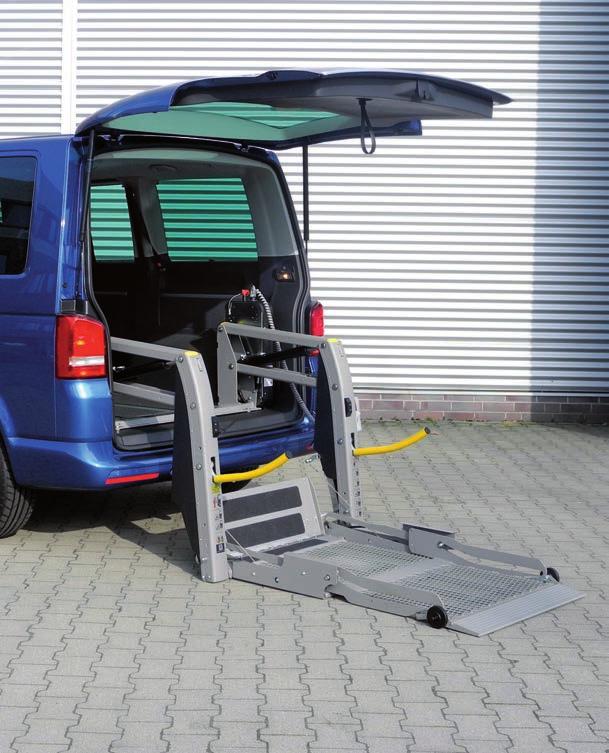 platform design ensures excellent rear view Choice of standard platforms 00 mm lifting height The panorama platform allows fitting a large platfrom into vehicles with small