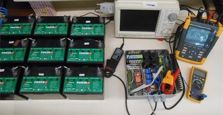 VT-2014-01504.R2 8 heatsink IGBTs drivers C snubber L 2 C 2 filters voltage sensors current sensors X 1 X 2 X 3 Y 1 =010.