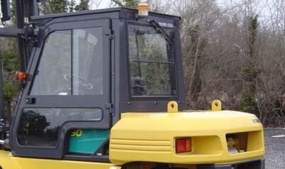 FORKLIFT / DUMPER / MOWER CAB GLASS ALL MACHINES 1600 WINDSCREEN FLAT 4MM GLASS 1653 WINDSCREEN FLAT 5MM GLASS 1601 WINDSCREEN CURVED 1602 ROOF GLASS STANDARD (406 x