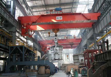 , which generally is made up of crane carriage, bridge travel mechanism, and bridge metallic structure.