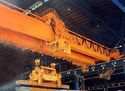 The place where molten nonmetal material and red-hot solid metal is lifted also can refer to this document. (Note: HO in the below figure is the increased height of buffer of the crane, Ho 250).