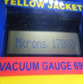 ELECTRONIC VACUUM GAUGE / DIAL GAUGE LEAK CHECK: Microns vs- Mechanical dial