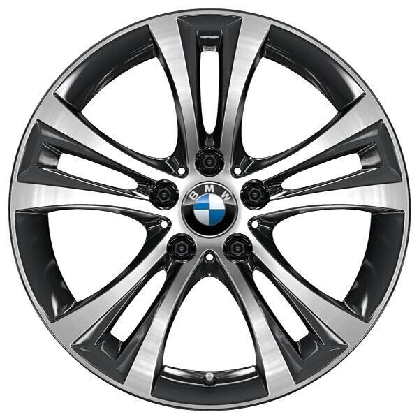 Wheel Overview 230i Conv SULEV M240i Convertible 230i Drive Conv SULEV M240i Drive Convertible Wheels 18" Light alloy wheels double-spoke 384 with mied performance Front: 187.5, 225/40 R18 Rear: 188.