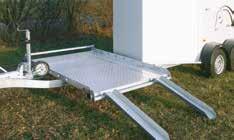 roof Aluminium floor Plywood or anodized aluminium side walls Standard