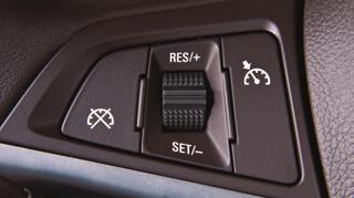 Push to Talk Press to answer an incoming call or interact with the audio, Bluetooth, or OnStar system. End Call/Mute Press to end or reject a call. Press to mute the vehicle speakers.
